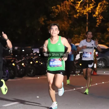 Runner Photo 3773724