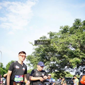 Runner Photo 3773743