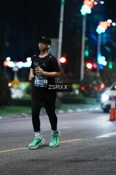 Runner Photo 3773816