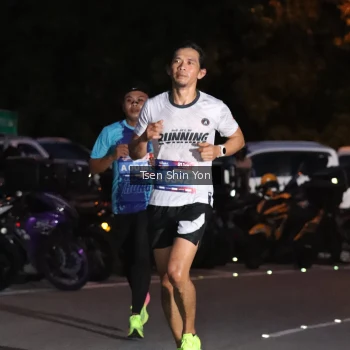 Runner Photo 3773850