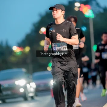 Runner Photo 3773875