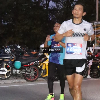 Runner Photo 3773895