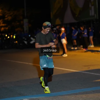 Runner Photo 3773995