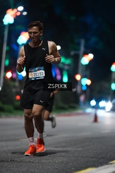 Runner Photo 3774071
