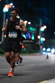 Runner Photo 3774079