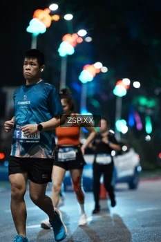 Runner Photo 3774133