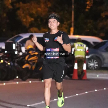 Runner Photo 3774141