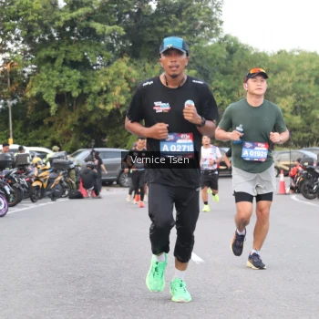 Runner Photo 3774163