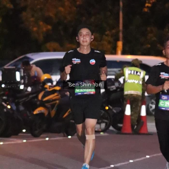 Runner Photo 3774273