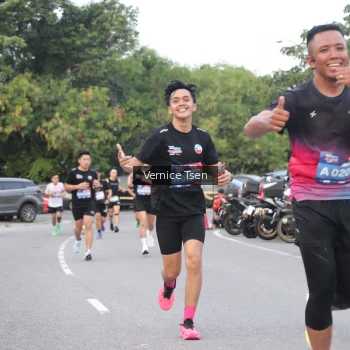 Runner Photo 3774280