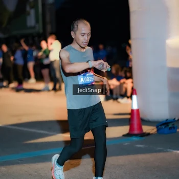 Runner Photo 3774285