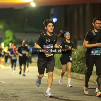 Runner Photo 3774343
