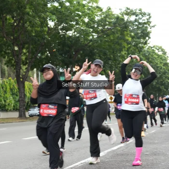 Runner Photo 3774344