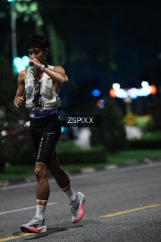 Runner Photo 3774390