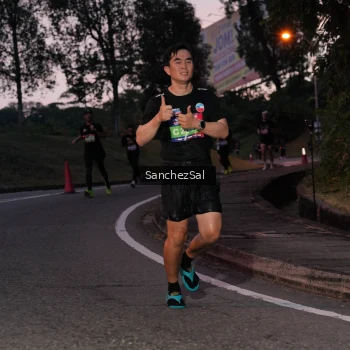 Runner Photo 3774457