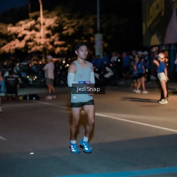 Runner Photo 3774473