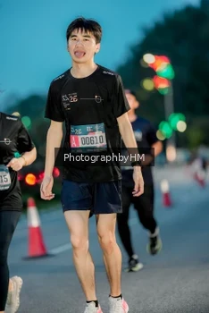 Runner Photo 3774514