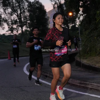 Runner Photo 3774530