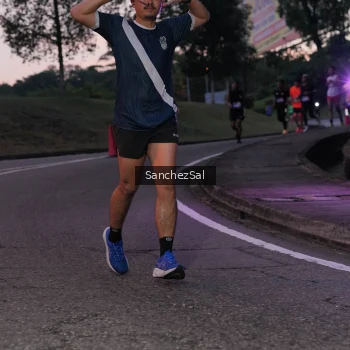 Runner Photo 3774663