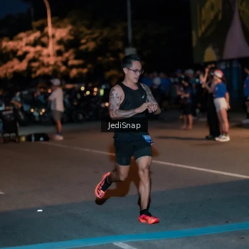 Runner Photo 3774785