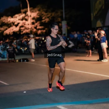 Runner Photo 3774789
