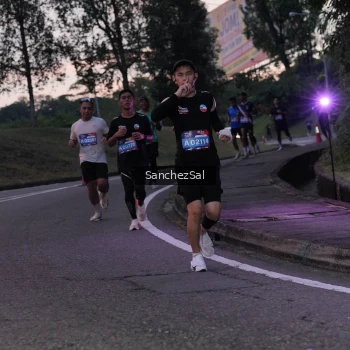 Runner Photo 3774835