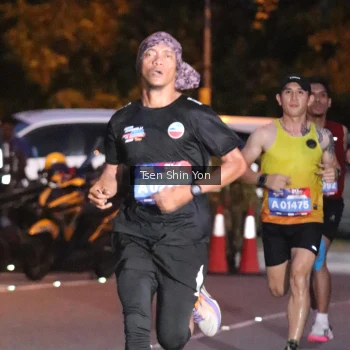 Runner Photo 3774869