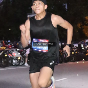 Runner Photo 3774877