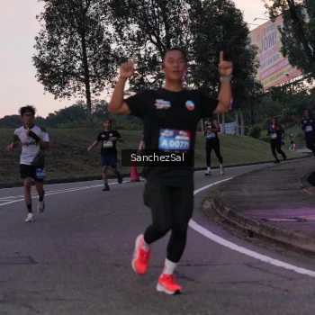 Runner Photo 3774896