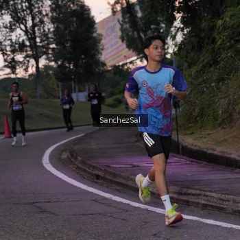 Runner Photo 3774899