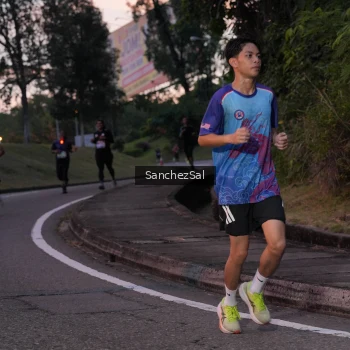 Runner Photo 3774901
