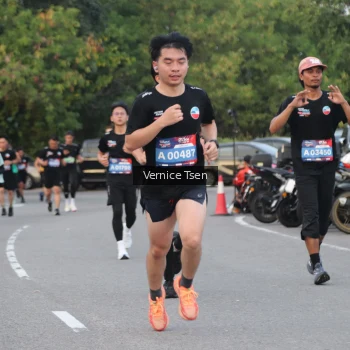 Runner Photo 3774904