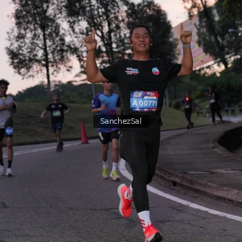 Runner Photo 3774917
