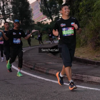 Runner Photo 3774944