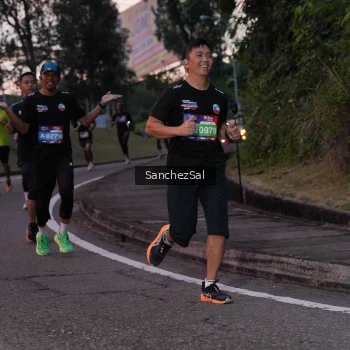 Runner Photo 3774945
