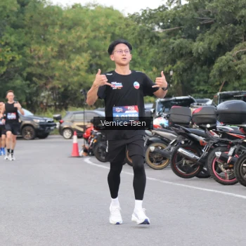 Runner Photo 3774980