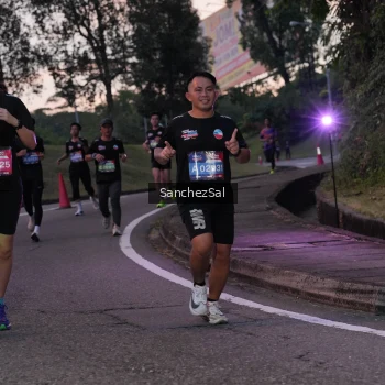 Runner Photo 3775025