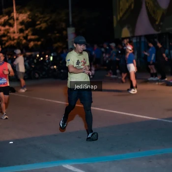 Runner Photo 3775055