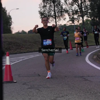 Runner Photo 3775067