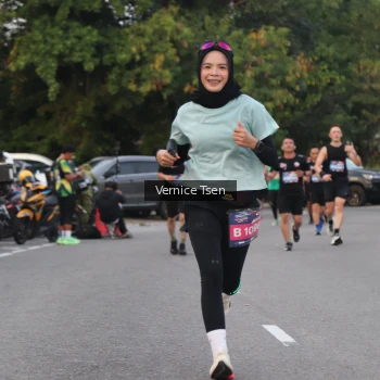 Runner Photo 3775085