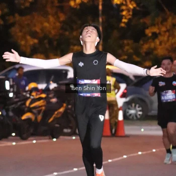 Runner Photo 3775115
