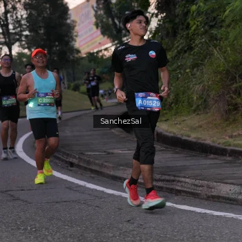 Runner Photo 3775223