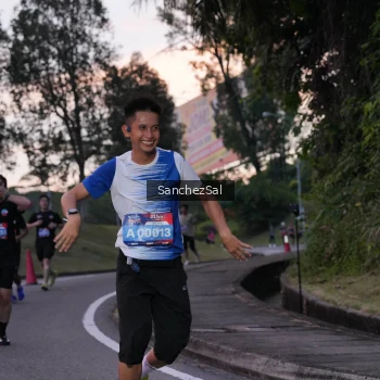 Runner Photo 3775256