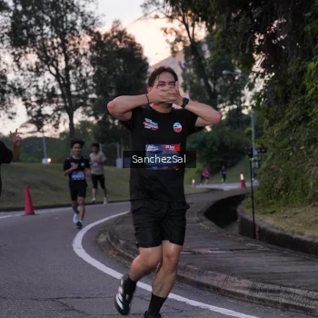 Runner Photo 3775258