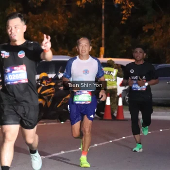 Runner Photo 3775288