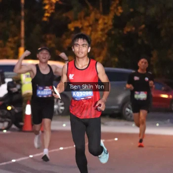 Runner Photo 3775332
