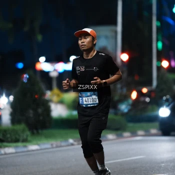 Runner Photo 3775343