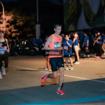 Runner Photo 3775395