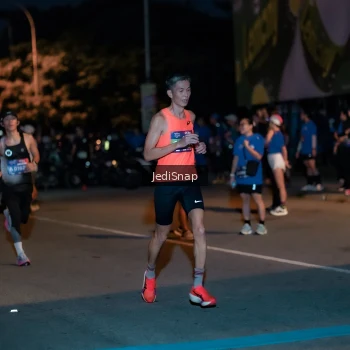 Runner Photo 3775399