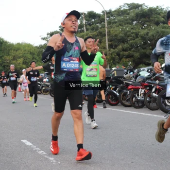 Runner Photo 3775407